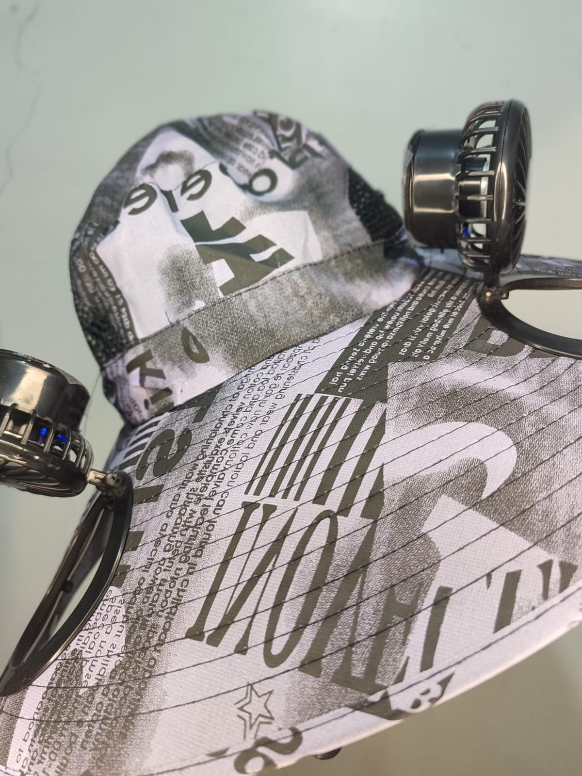 Sombrero Solar Turbo fresh.  con Ventiladores Integrados